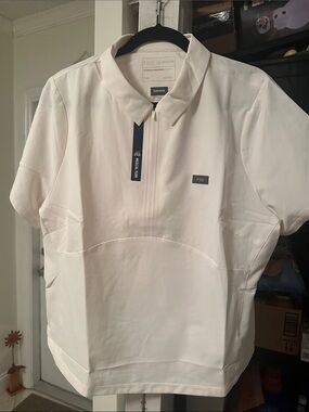 FIGS Women's Short-Sleeve Polo in White